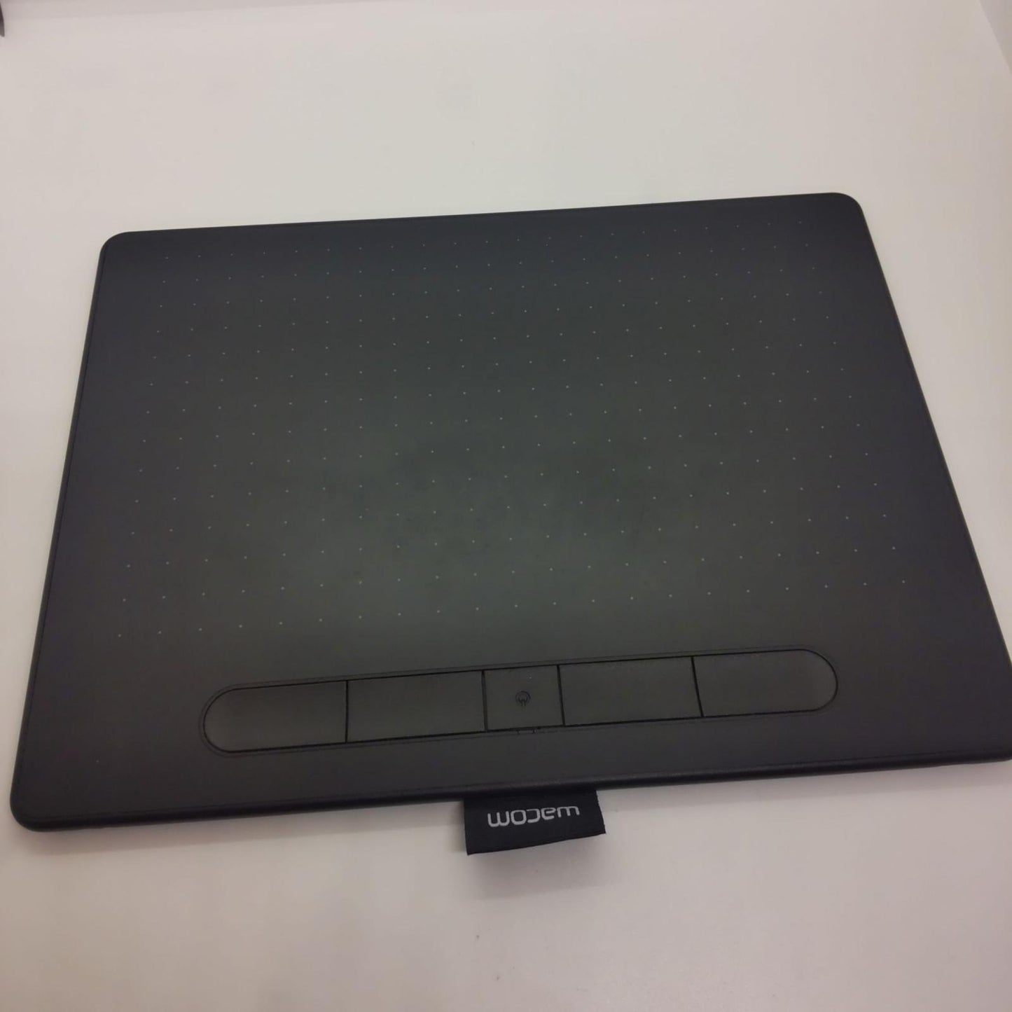 【全額返金保証】【最速発送】WACOM Intuos Medium ワイヤレス ブラック CTL-6100WL/K0 動作確認済