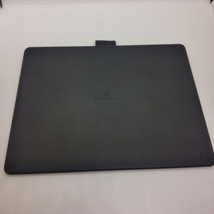 【全額返金保証】【最速発送】WACOM Intuos Medium ワイヤレス ブラック CTL-6100WL/K0 動作確認済