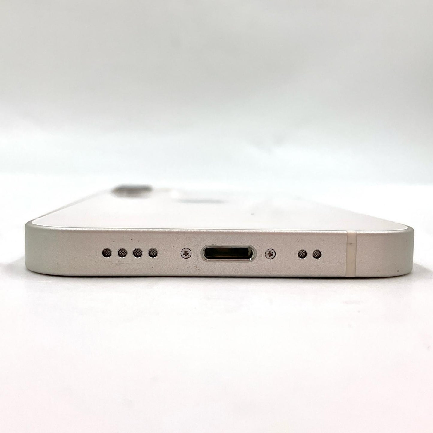 【全額返金保証】【最速発送】Apple iPhone iPhone 12 mini 64GB ホワイト docomo 白ロム 動作確認済 77%