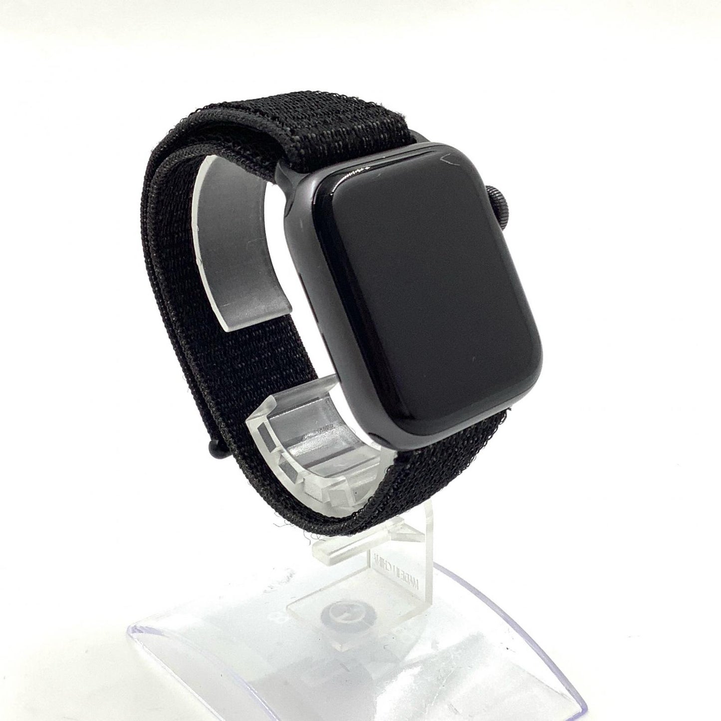 【全額返金保証】【最速発送】Apple Watch Nike Series 4 アルミニウム 40mm GPS 78% 動作確認済