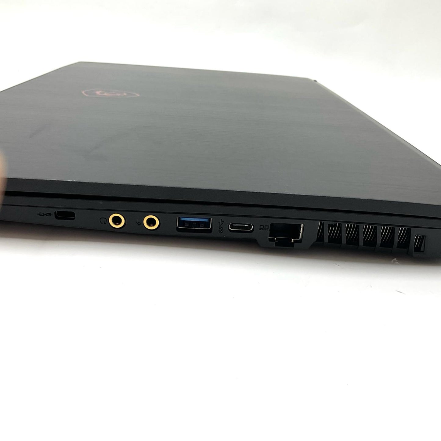 【全額返金保証】【最速発送】MSI GF75 Thin 95C MS-17F2 Intel(R) Core(TM) i7-9750H CPU @ 2.60GHz 2.60GHz 16GB M.2 SSD 512GB NVIDIA GeForce GTX 1650 95% 動作確認済