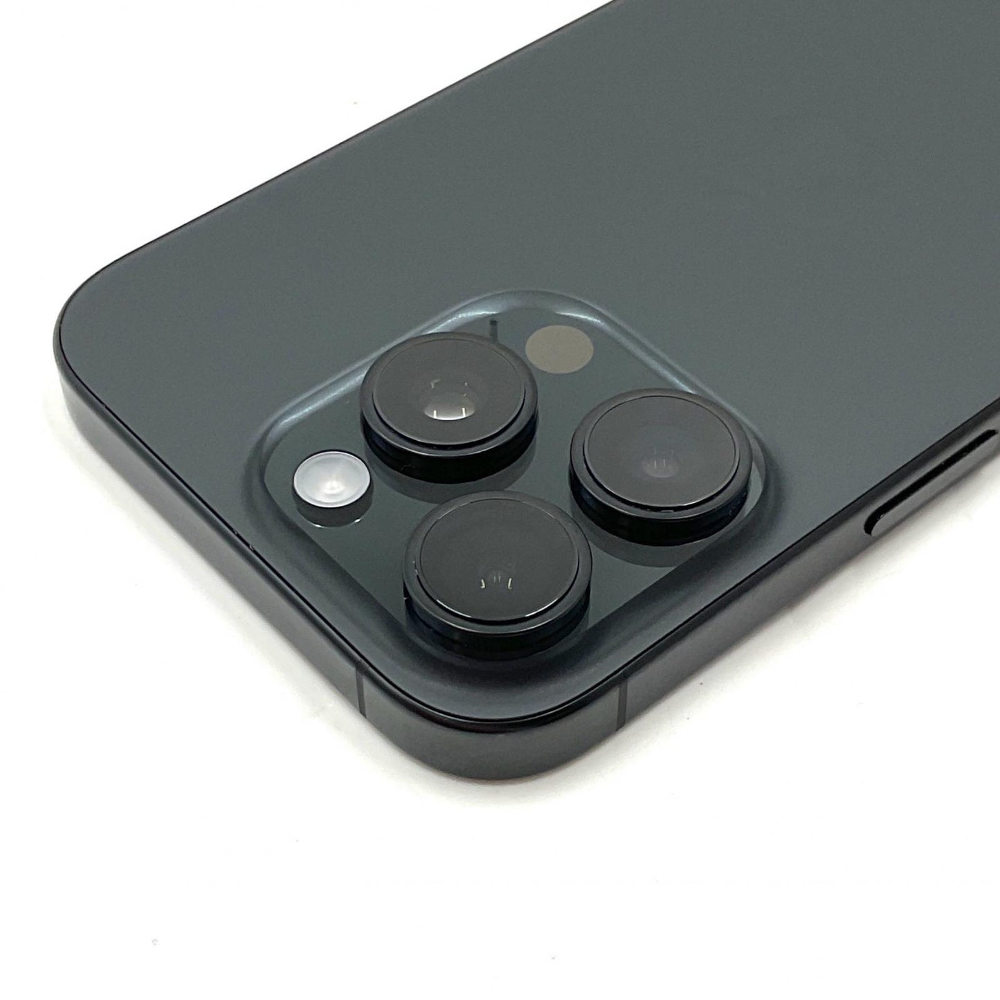 【全額返金保証】【最速発送】Apple iPhone iPhone 16 Pro 256GB ブラックチタニウム SIMフリー 白ロム 美品 動作確認済 94%