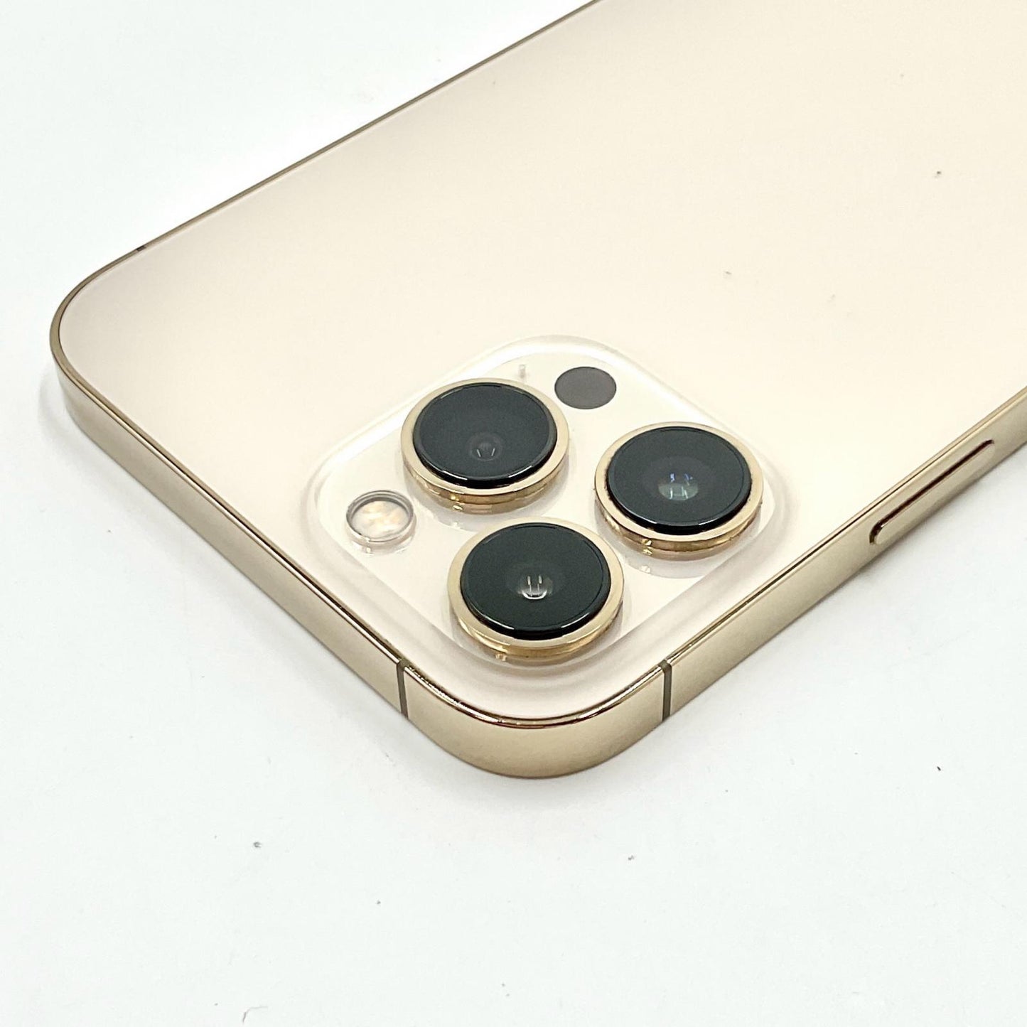 【全額返金保証】【最速発送】Apple iPhone iPhone 13 Pro Max 512GB ゴールド Softbank 動作確認済 86%