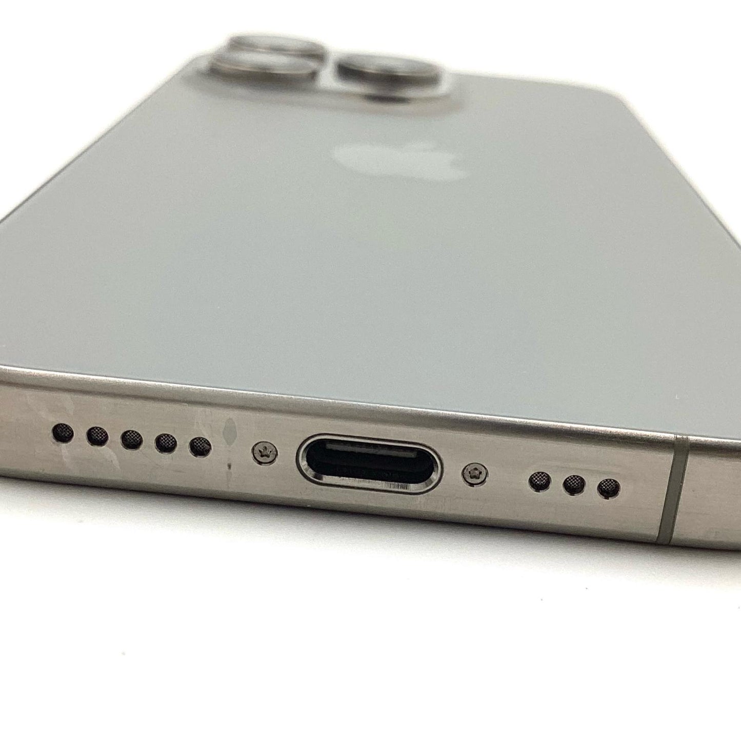 【全額返金保証】【最速発送】Apple iPhone iPhone 15 Pro 256GB ナチュラルチタニウム SIMフリー 白ロム 動作確認済 89%