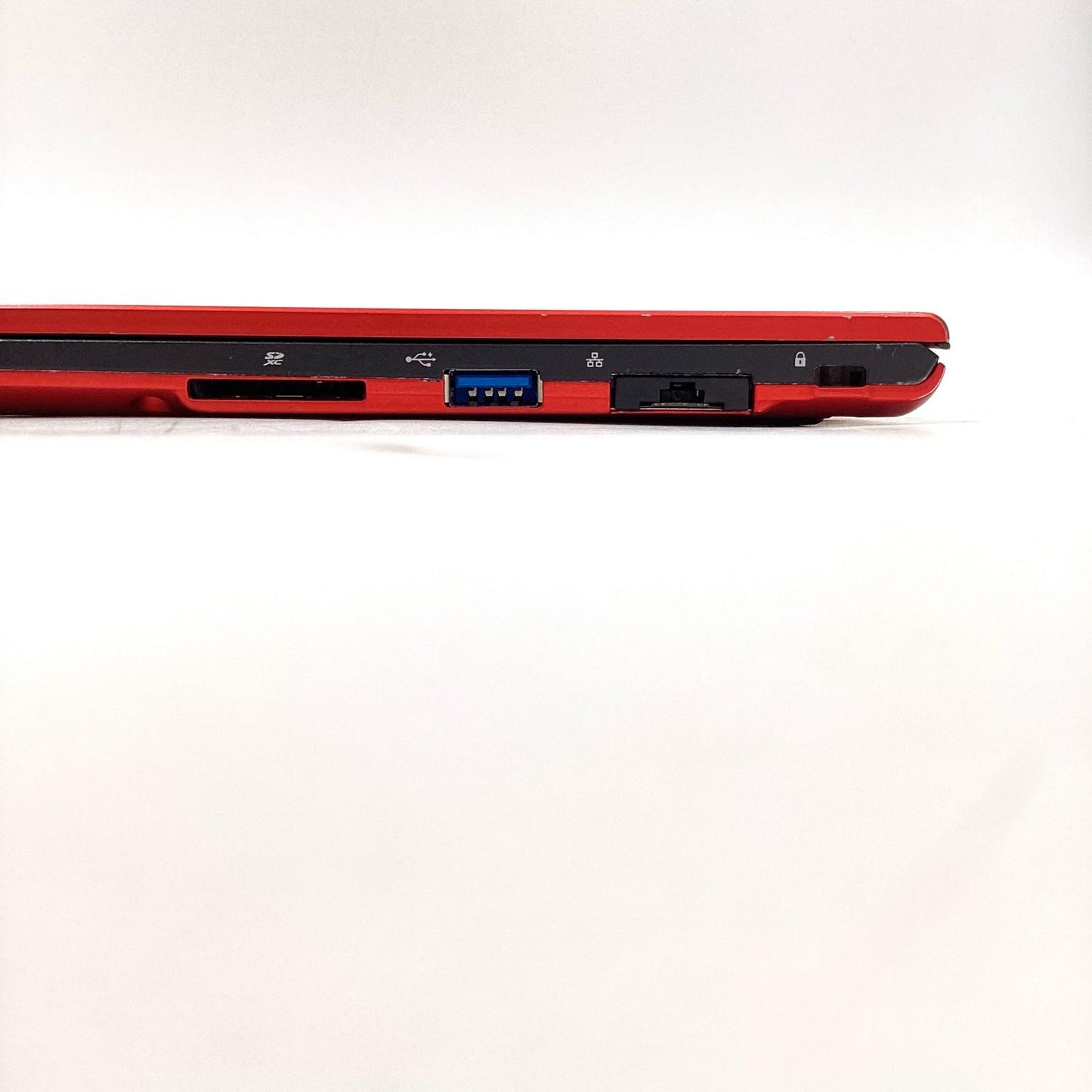 【全額返金保証】【最速発送】FUJITSU LIFEBOOK UH75/B3 FMVU75CUV4 Intel(R) Core(TM) i5-8250U CPU @ 1.60GHz 4GB SSD 256GB 82.2% 動作確認済