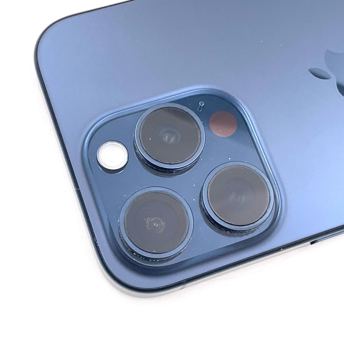 【全額返金保証】【最速発送】Apple iPhone iPhone 15 Pro 256GB ブルーチタニウム Softbank 動作確認済 86%