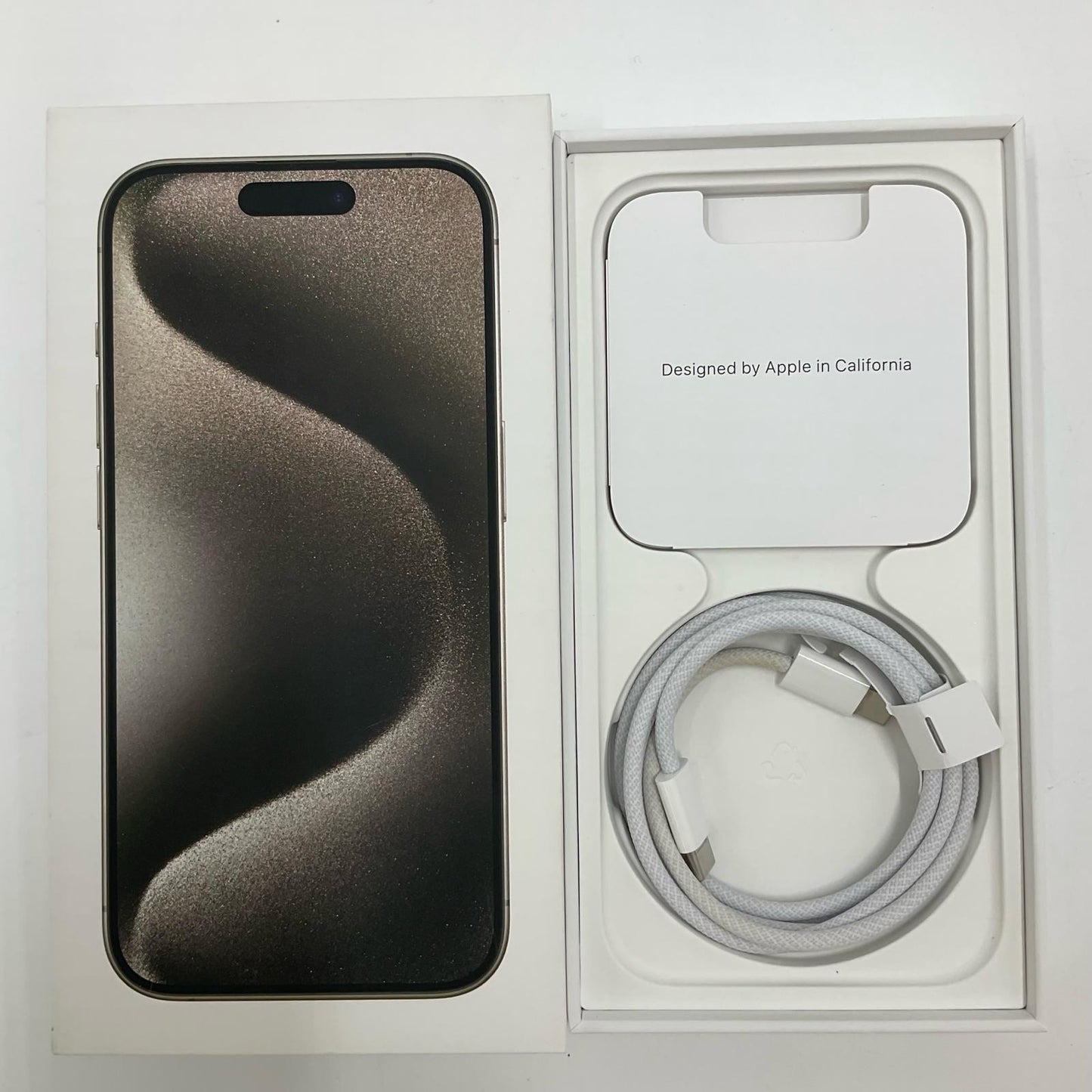 【全額返金保証】【最速発送】Apple iPhone iPhone 15 Pro 128GB ナチュラルチタニウム SIMフリー 白ロム 美品 動作確認済 86%