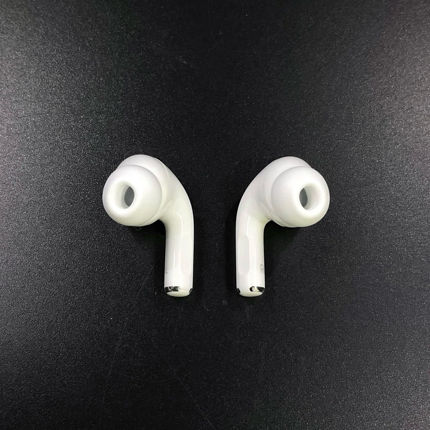 【全額返金保証】【最速発送】Apple AirPods Pro 1 with MagSafe Charging Case 動作確認済