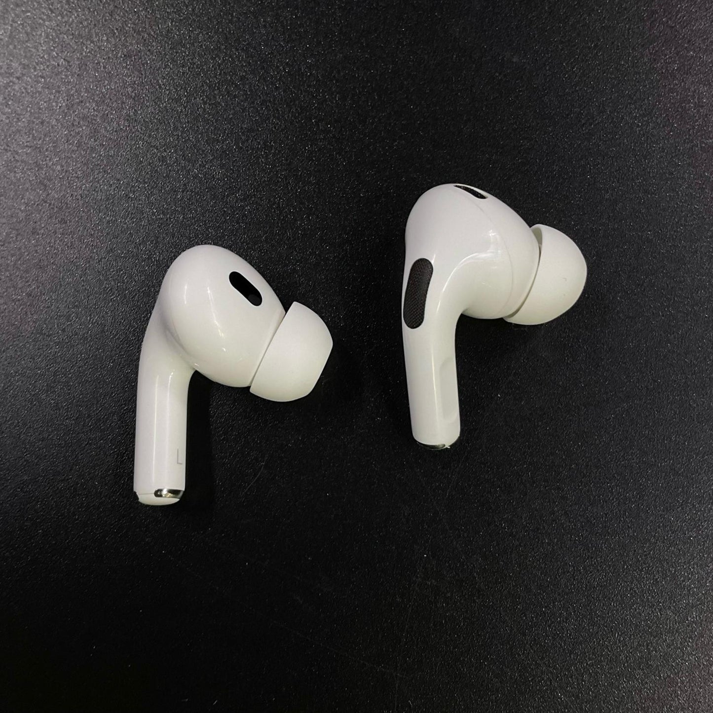 【全額返金保証】【最速発送】Apple AirPods Pro 2 美品 動作確認済