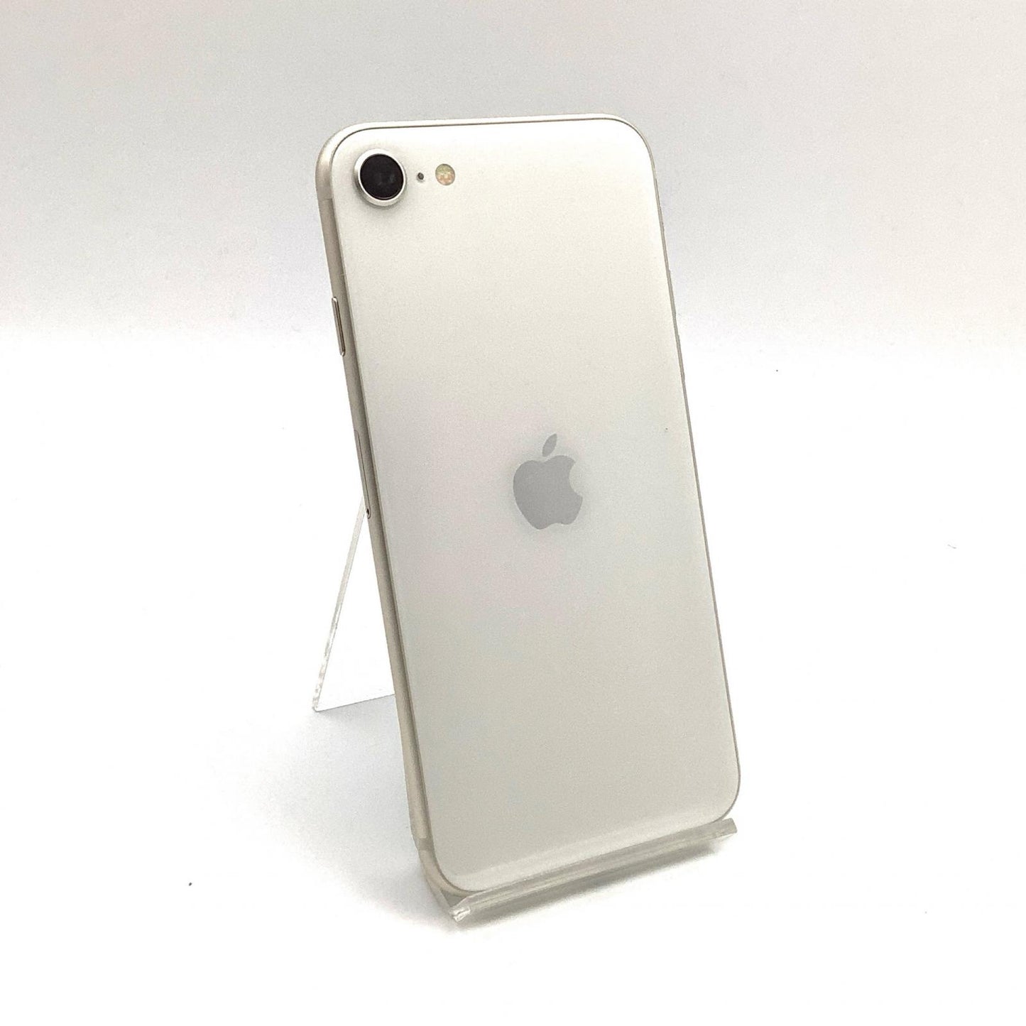 【全額返金保証】【最速発送】Apple iPhone iPhone SE（第3世代） 64GB スターライト au 白ロム 動作確認済 81%