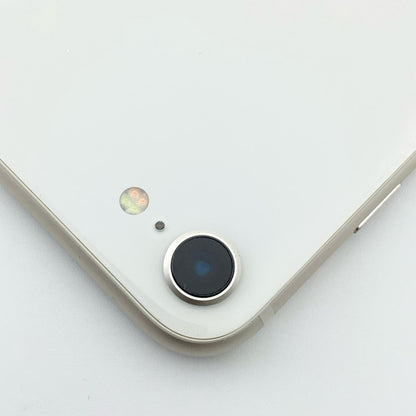 【全額返金保証】【最速発送】Apple iPhone iPhone SE（第3世代） 64GB スターライト au 白ロム 動作確認済 81%