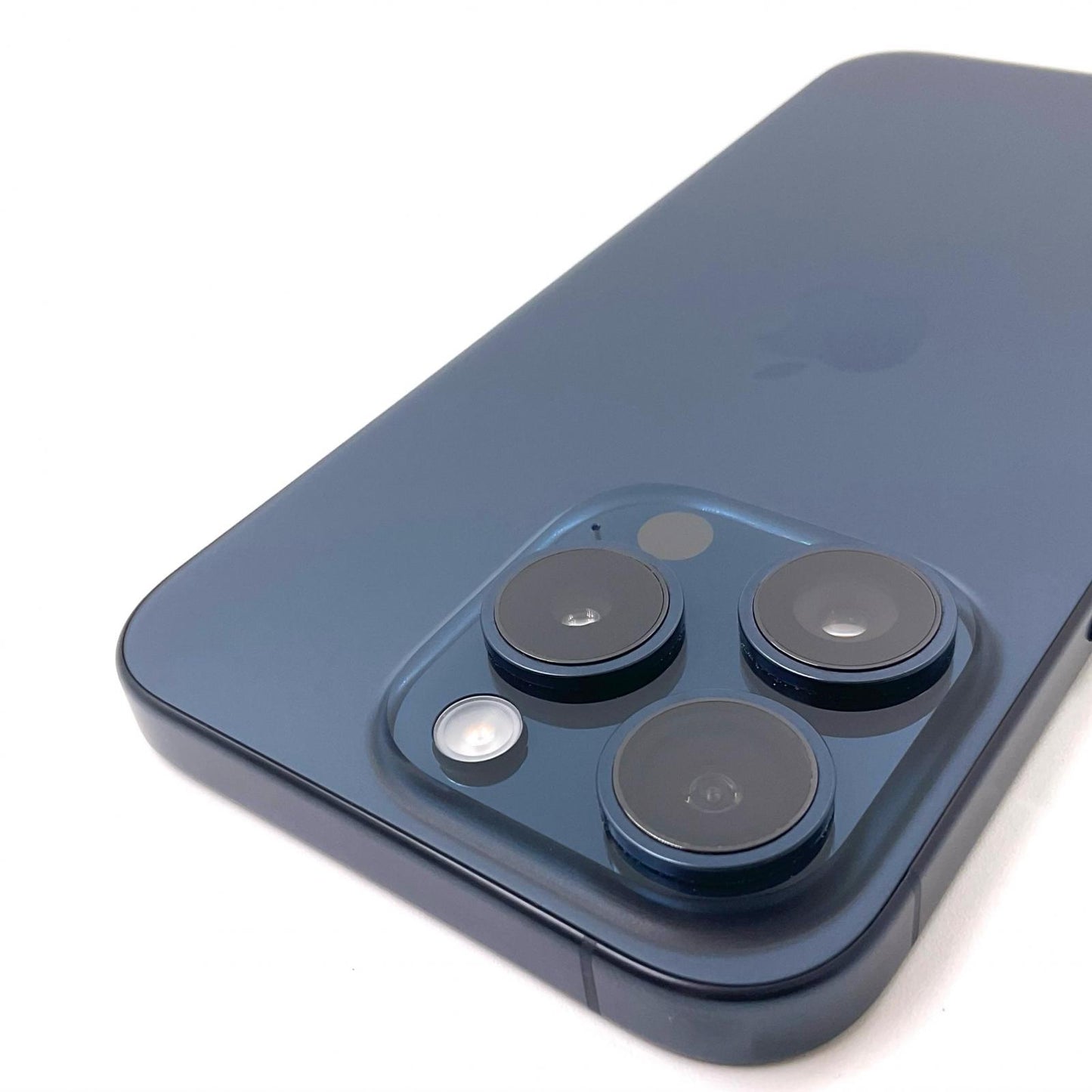 【全額返金保証】【最速発送】Apple iPhone iPhone 15 Pro 128GB ブルーチタニウム SIMフリー 白ロム 美品 動作確認済 87%