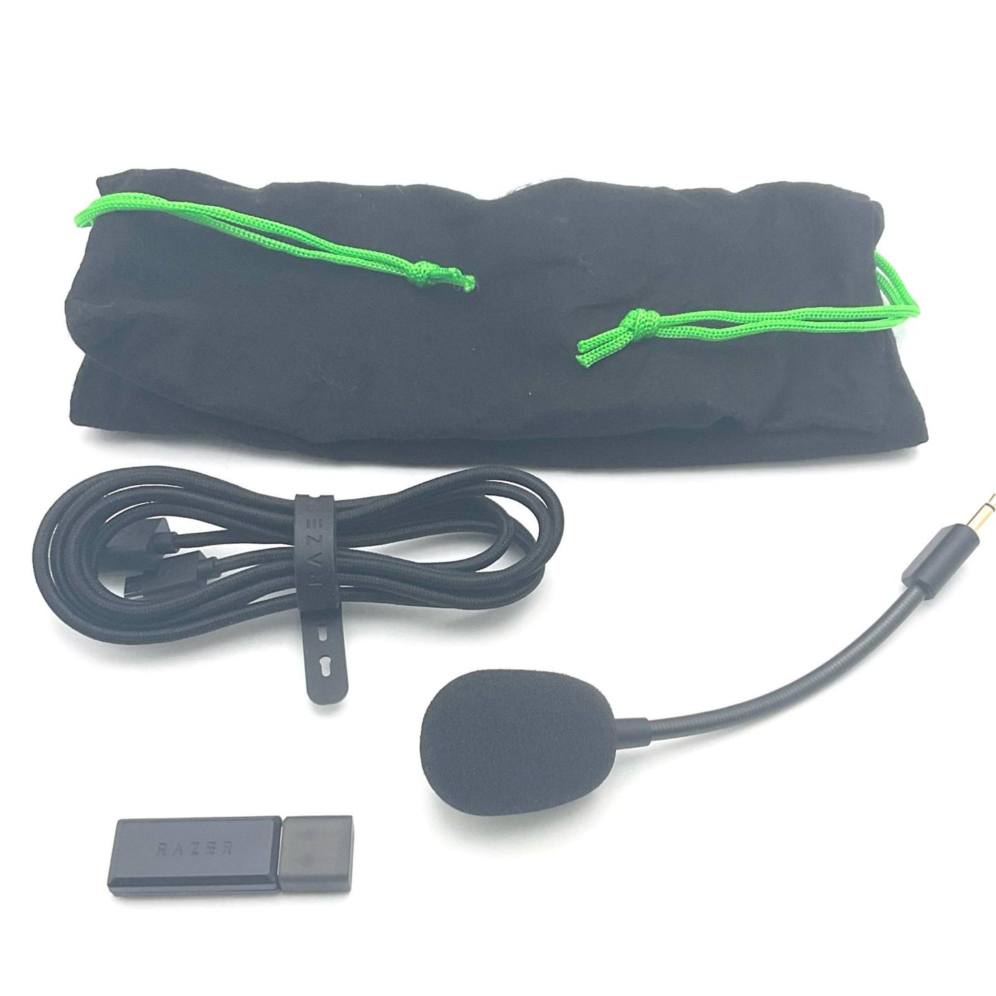 【全額返金保証】【最速発送】Razer BlackShark V2 Pro 美品 動作確認済