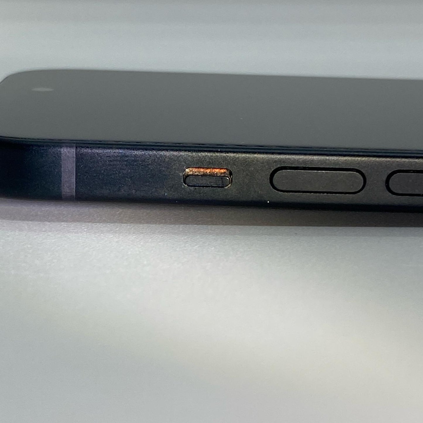 【全額返金保証】【最速発送】Apple iPhone iPhone 15 256GB ブラック Softbank SIMフリー 動作確認済 85%