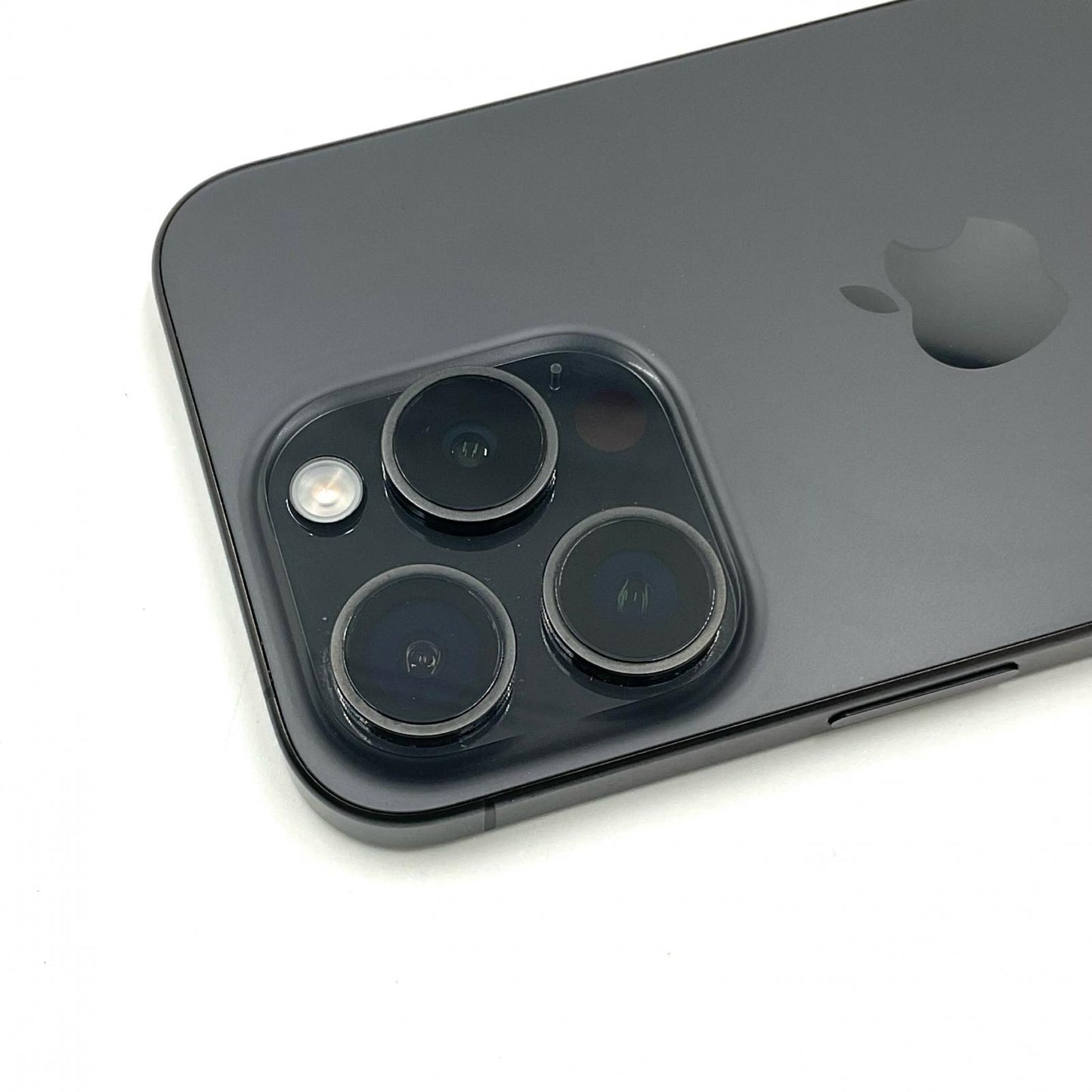 【全額返金保証】【最速発送】Apple iPhone iPhone 15 Pro 128GB ブラックチタニウム SIMフリー 白ロム 動作確認済 85%