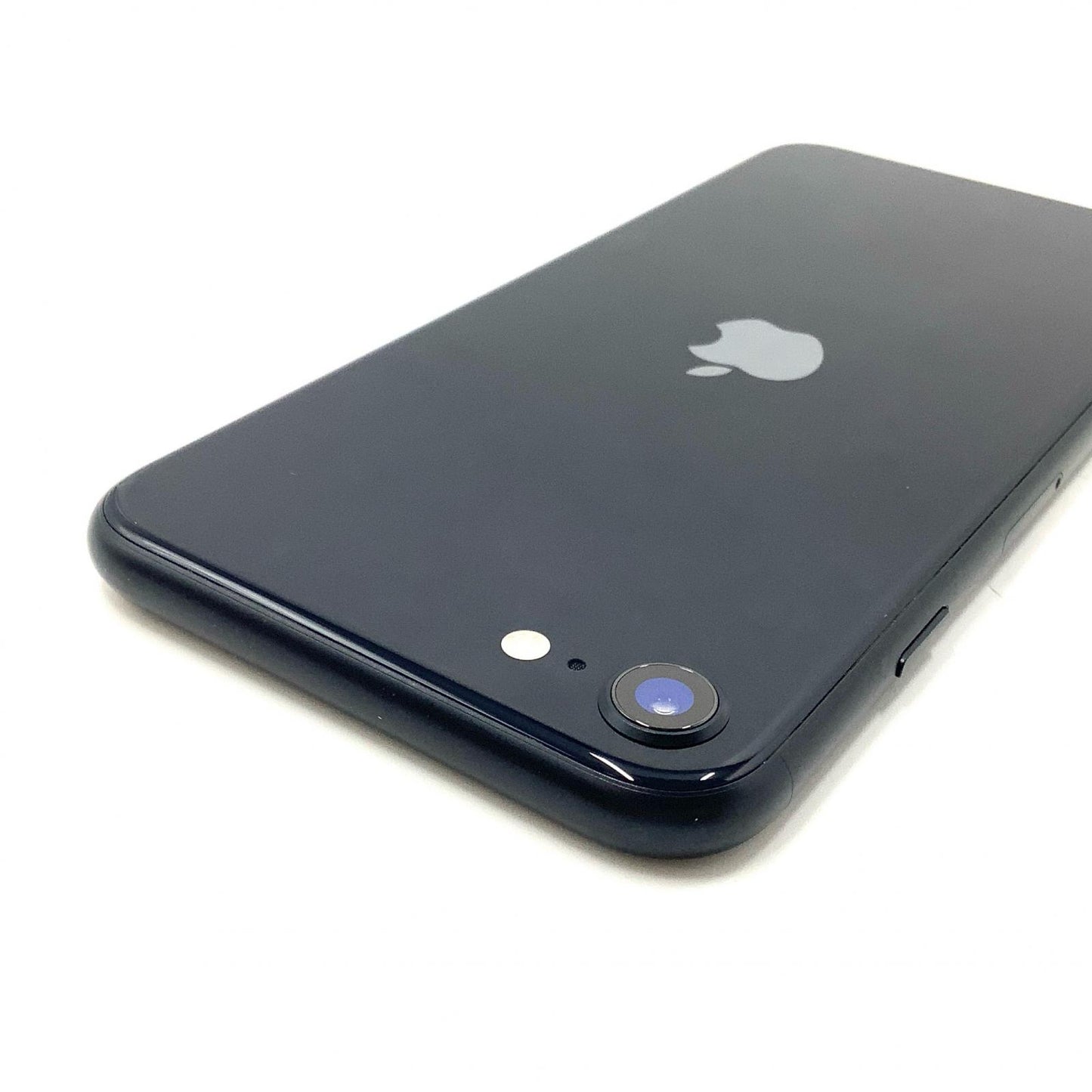 【全額返金保証】【最速発送】Apple iPhone iPhone SE（第3世代） 128GB ミッドナイト au 白ロム 動作確認済 82%