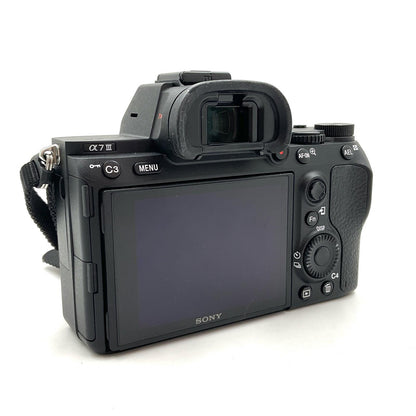 【全額返金保証】【最速発送】Sony デジタル一眼 α7 III ILCE-7M3 ボディ ブラック 動作確認済