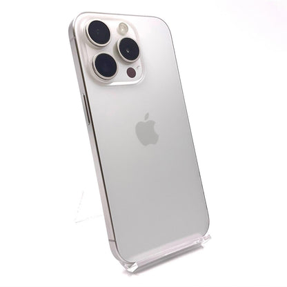 【全額返金保証】【最速発送】Apple iPhone iPhone 15 Pro 256GB ホワイトチタニウム docomo SIMフリー 白ロム 動作確認済 86%