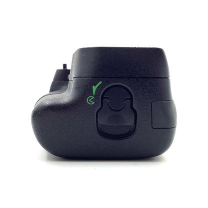 【全額返金保証】【最速発送】Nikon マルチパワーバッテリーパック MB-D17 美品 動作確認済