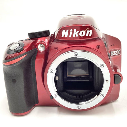 【全額返金保証】【最速発送】Nikon デジタル一眼 D3200 ボディ [レッド] レッド 動作確認済