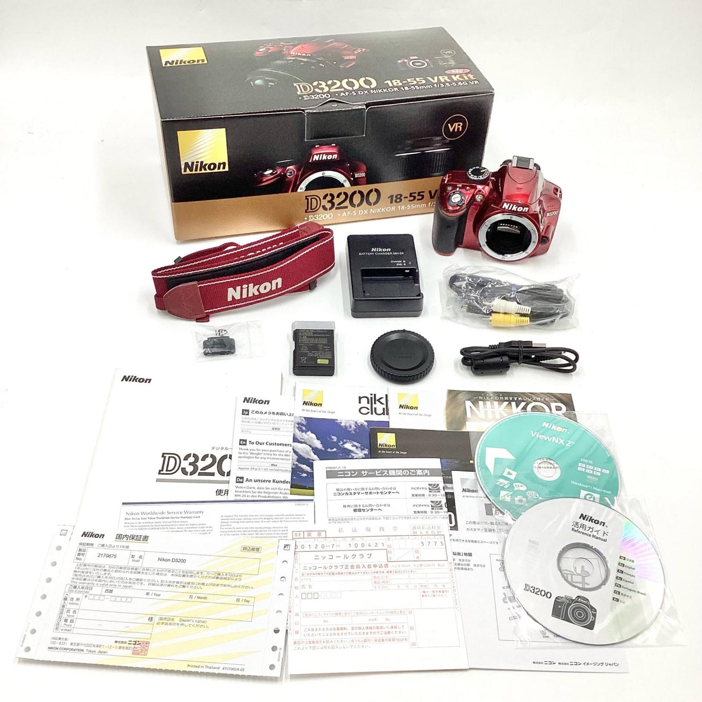 【全額返金保証】【最速発送】Nikon デジタル一眼 D3200 ボディ [レッド] レッド 動作確認済