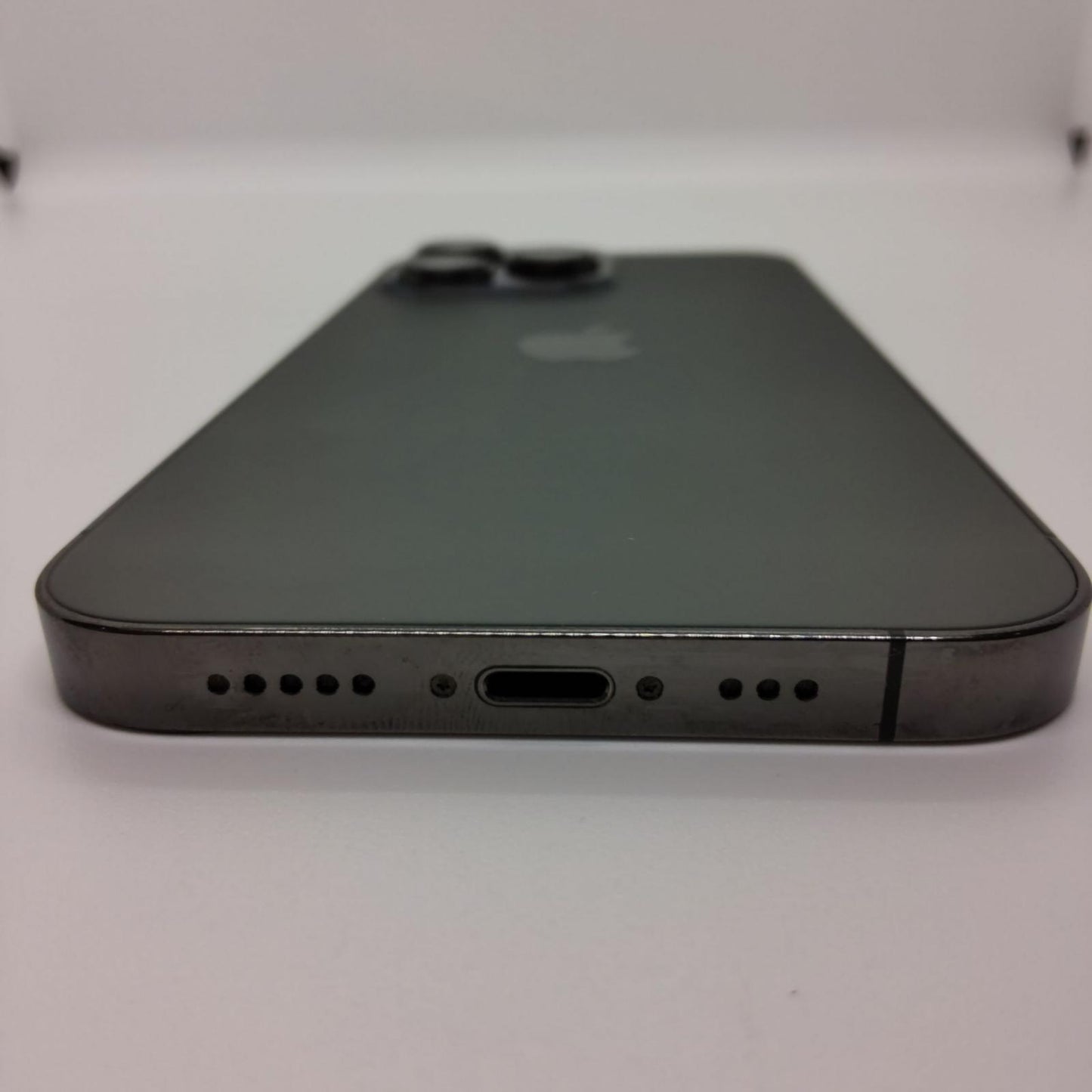 【全額返金保証】【最速発送】Apple iPhone iPhone 13 Pro 256GB グラファイト au SIMフリー 白ロム 動作確認済 83%