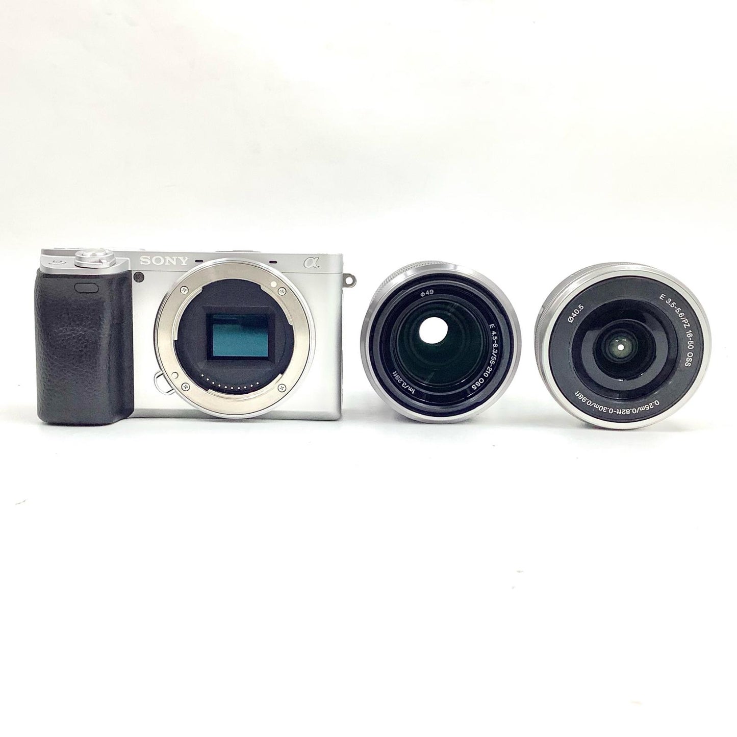 【全額返金保証】【最速発送】Sony デジタル一眼 α6400 ILCE-6400Y ダブルズームレンズキット シルバー 動作確認済