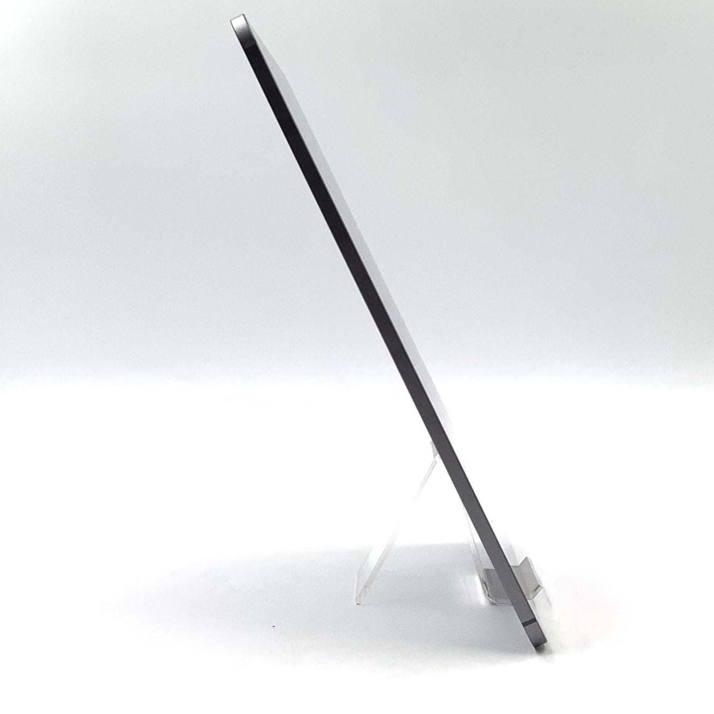 【全額返金保証】【最速発送】Apple iPad Air M2 13インチ 512GB スペースグレイ WiFi+Cellular au 動作確認済