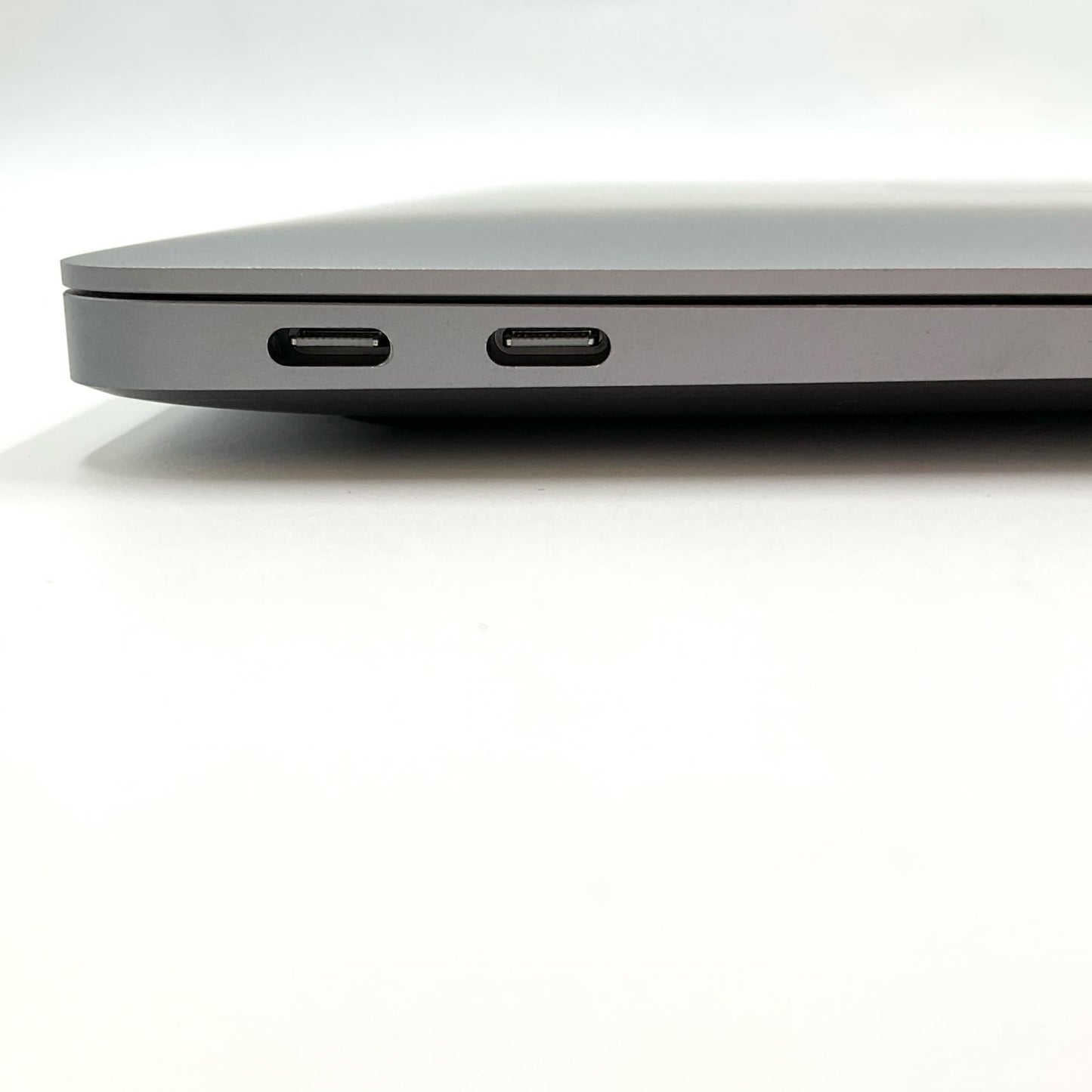 【全額返金保証】【最速発送】Apple MacBook Air 13.3インチ 2020 Apple M1 16GB SSD 256GB スペースブラック 99% 動作確認済