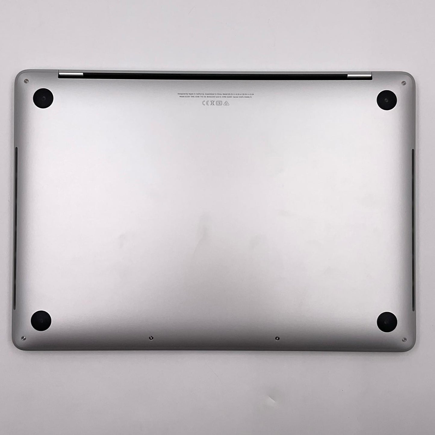 【最速発送】Apple MacBook Pro 13インチ 2020 2 GHz クアッドコア Intel Core i5 16GB SSD 512GB シルバー【難有】