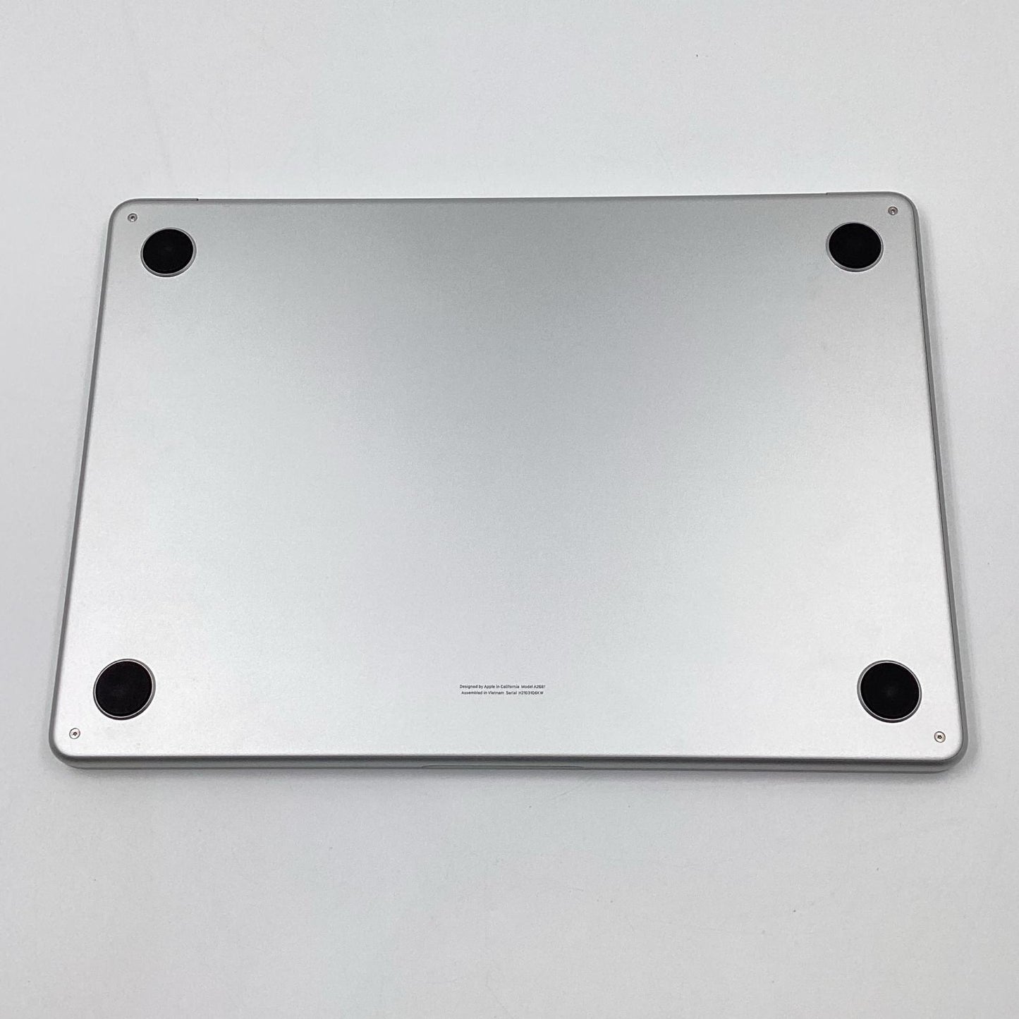 【全額返金保証】【最速発送】Apple MacBook Air 13インチ 2022 Apple M2 16GB SSD 256GB シルバー 100% 動作確認済