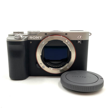 【全額返金保証】【最速発送】Sony デジタル一眼 α7C ILCE-7C ボディ シルバー 美品 動作確認済