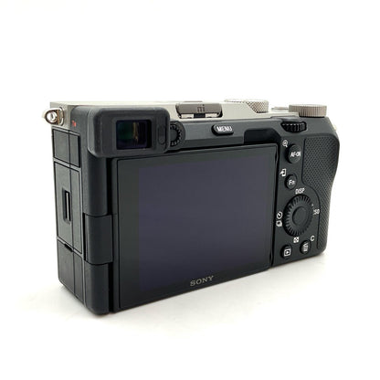 【全額返金保証】【最速発送】Sony デジタル一眼 α7C ILCE-7C ボディ シルバー 美品 動作確認済
