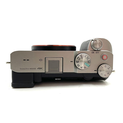 【全額返金保証】【最速発送】Sony デジタル一眼 α7C ILCE-7C ボディ シルバー 美品 動作確認済