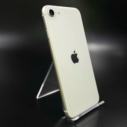 【全額返金保証】【最速発送】Apple iPhone iPhone SE（第3世代） 64GB スターライト docomo 白ロム 動作確認済 81%