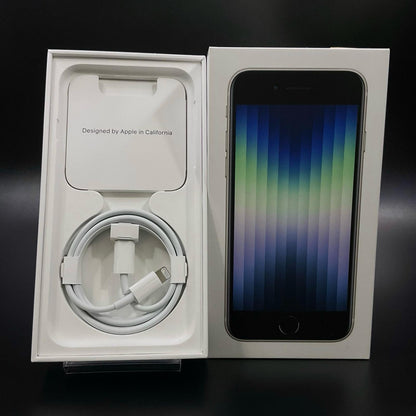 【全額返金保証】【最速発送】Apple iPhone iPhone SE（第3世代） 64GB スターライト docomo 白ロム 動作確認済 81%