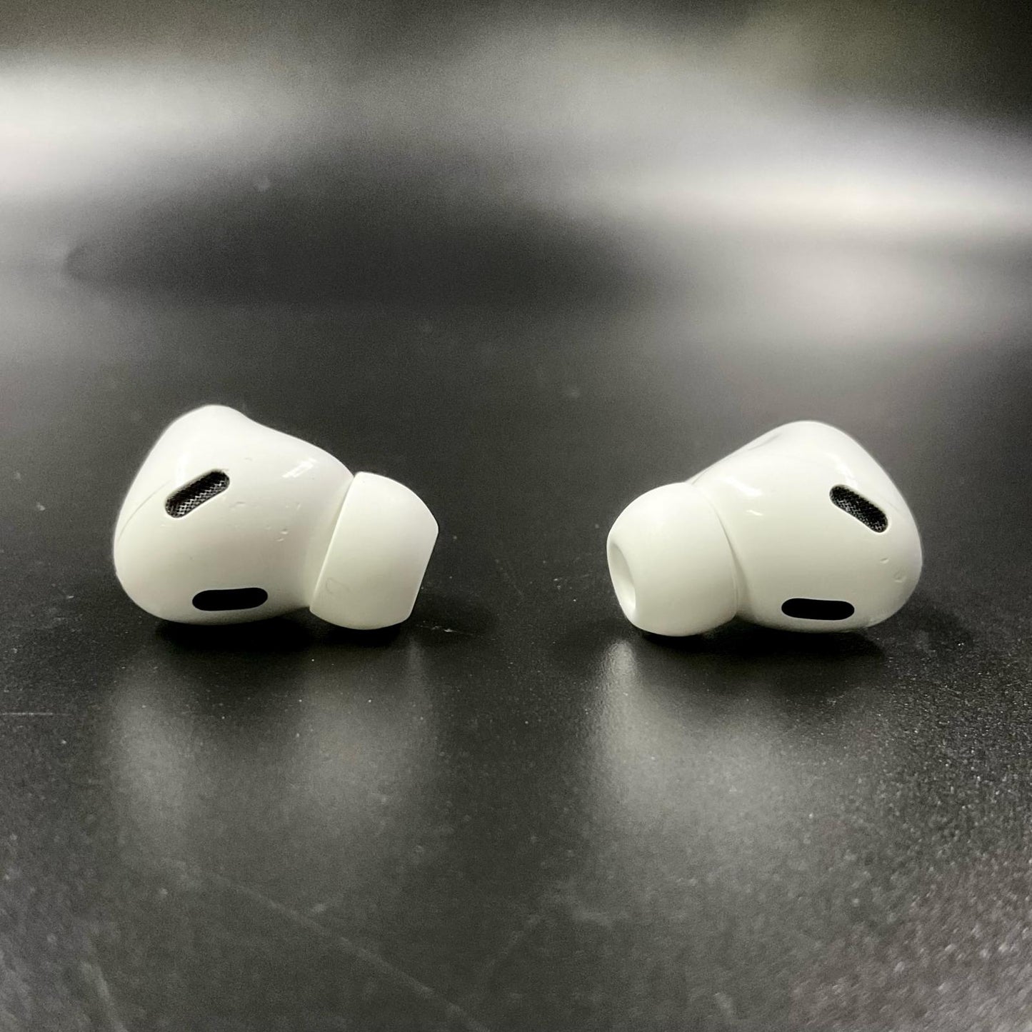 【全額返金保証】【最速発送】Apple AirPods Pro 2 MQD83J/A 動作確認済