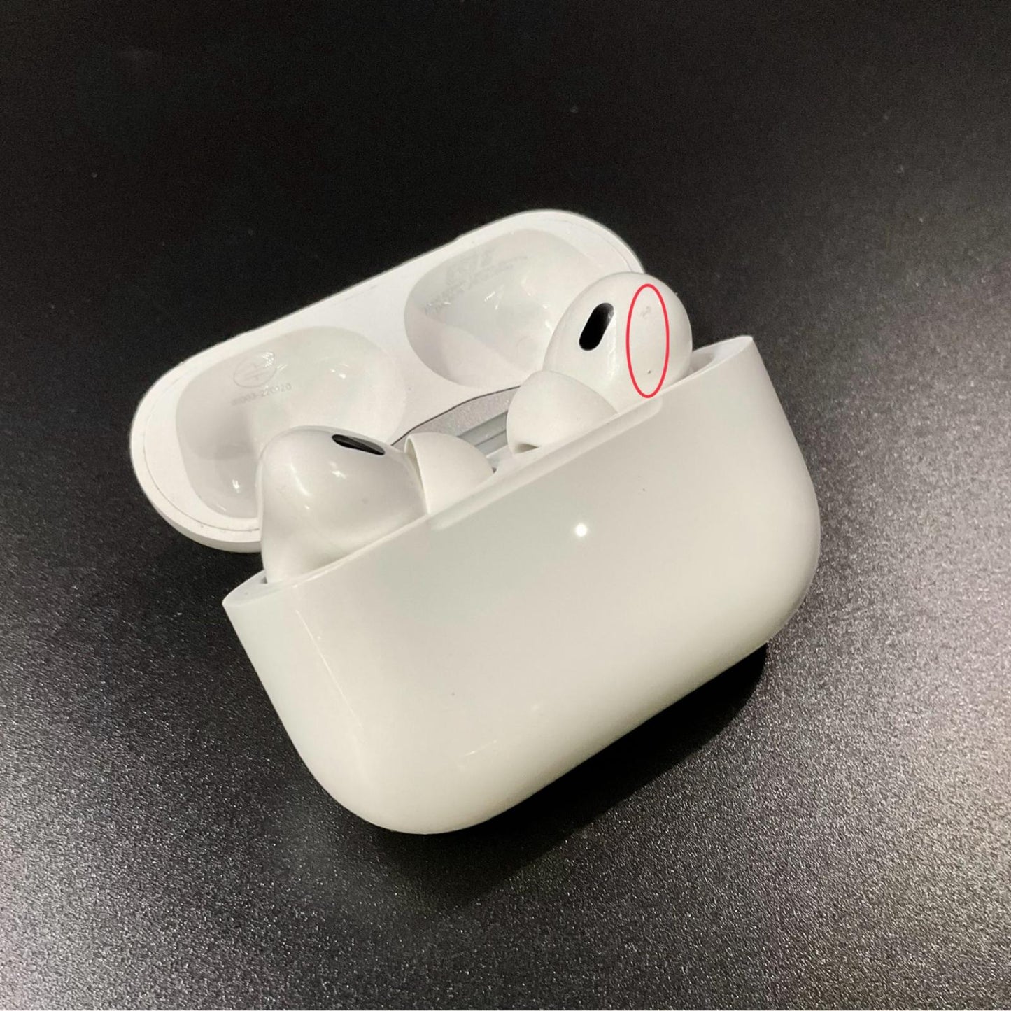 【全額返金保証】【最速発送】Apple AirPods Pro 2 MQD83J/A 動作確認済