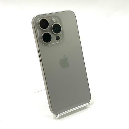 【全額返金保証】【最速発送】Apple iPhone iPhone 15 Pro 128GB ナチュラルチタニウム au 白ロム 動作確認済 88%