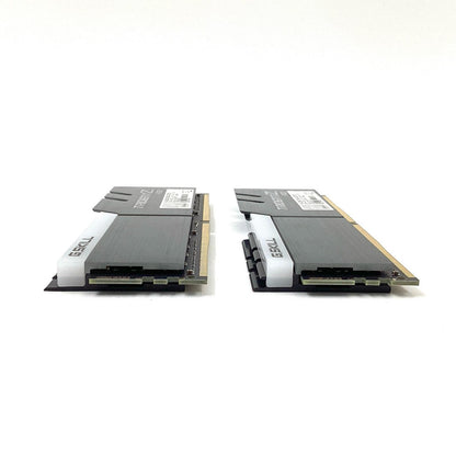 【全額返金保証】【最速発送】G.SKILL メモリ Trident Z RGB (DDR4 PC4-25600 16GB 2枚組) F4-3200C16D-32GTZR 美品 動作確認済