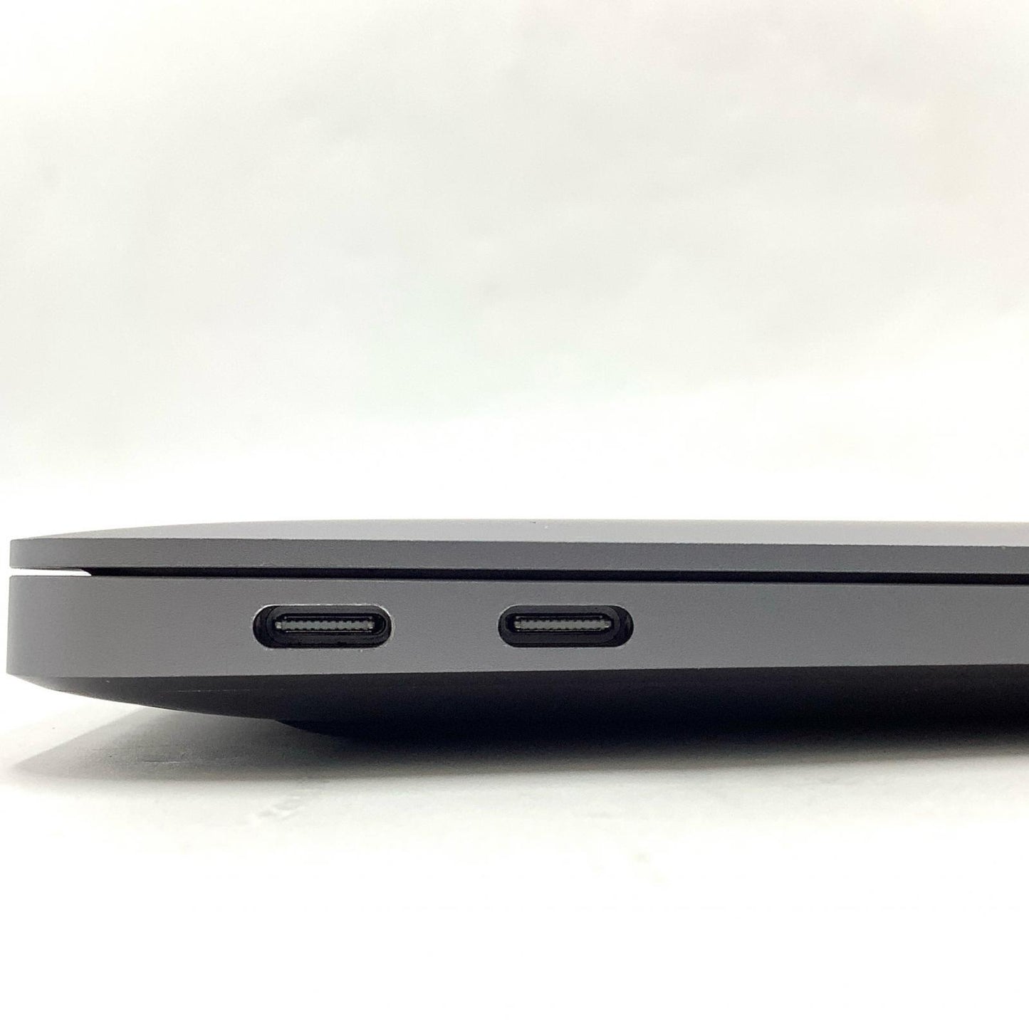 【全額返金保証】【最速発送】Apple MacBook Air 13インチ 2020 Apple M1 8GB M.2 SSD 512GB シルバー 88% 美品 動作確認済