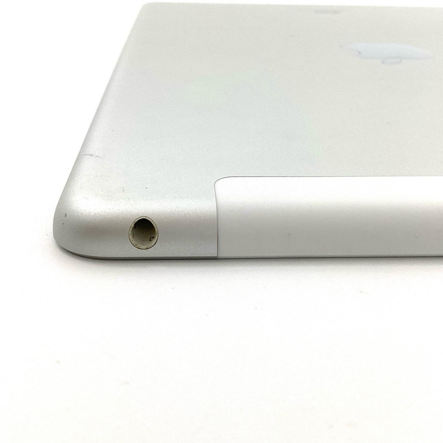 【全額返金保証】【最速発送】Apple iPad iPad 10.2インチ 第8世代 128GB シルバー WiFi+Cellular au 白ロム 動作確認済