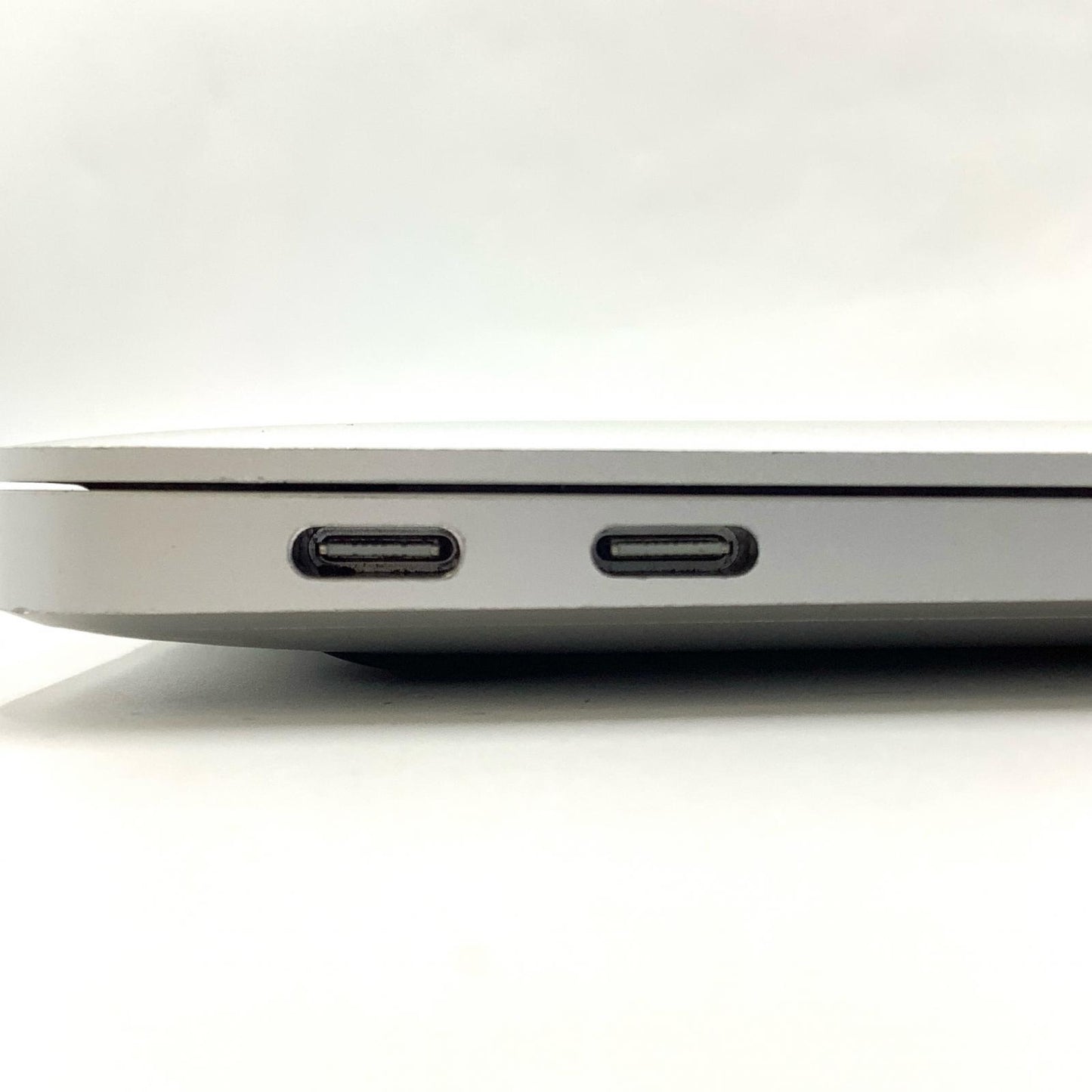 【全額返金保証】【最速発送】Apple MacBook Air 13インチ 2019 Intel Core i5 8GB SSD 128GB シルバー 動作確認済
