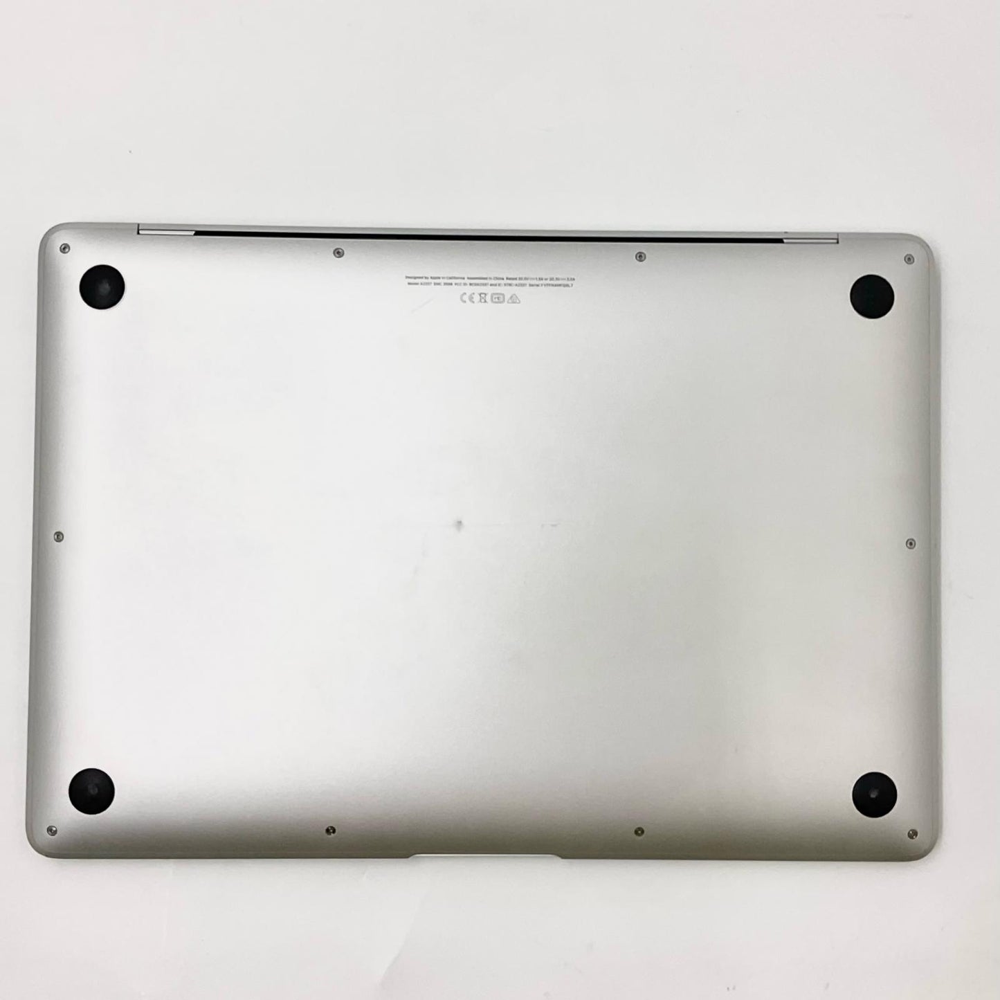 【全額返金保証】【最速発送】Apple MacBook Air 13.3インチ 2020 Apple M1 8GB SSD 256GB シルバー 89% 動作確認済