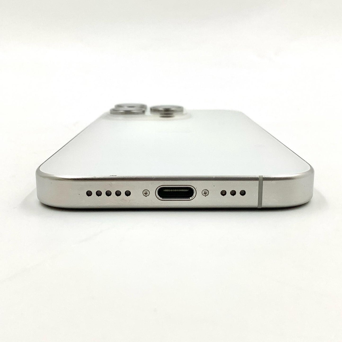 【全額返金保証】【最速発送】Apple iPhone iPhone 15 Pro 256GB ホワイトチタニウム SIMフリー 白ロム 動作確認済 86%