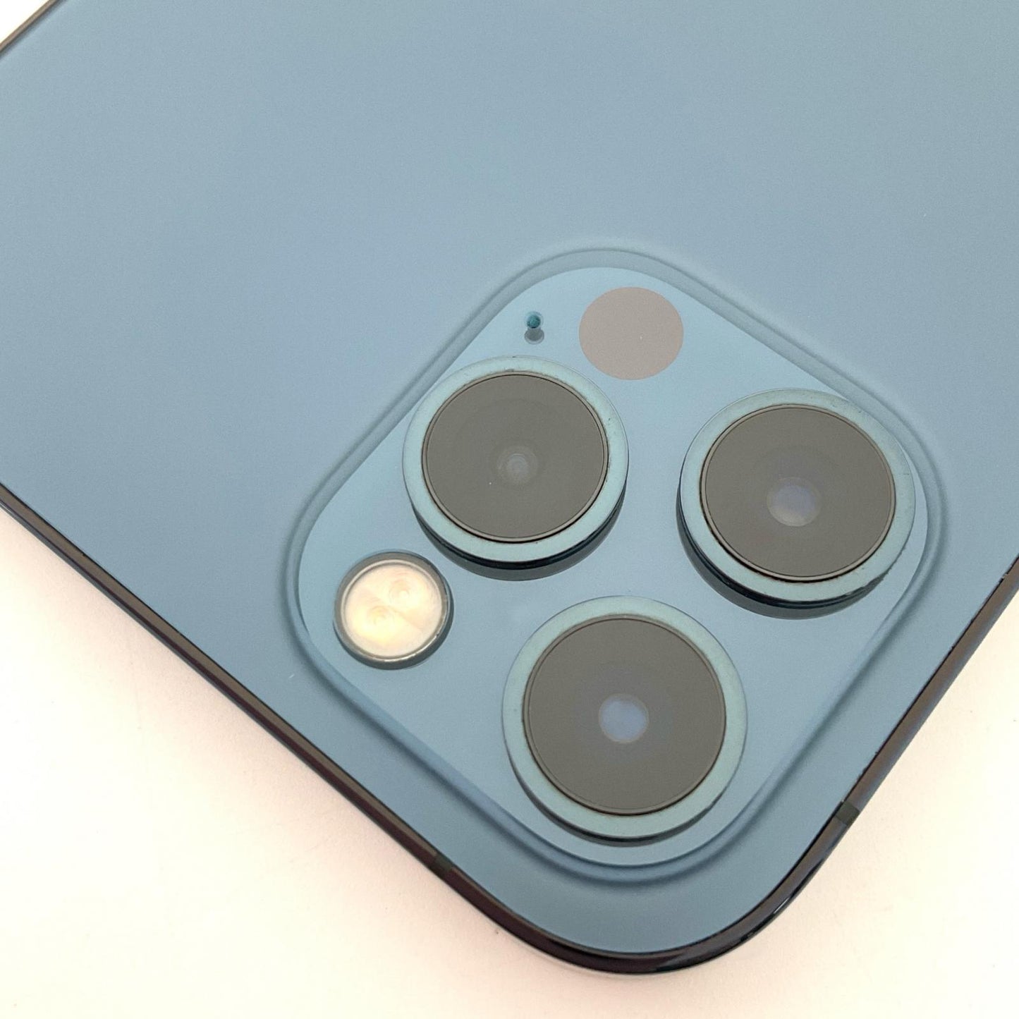 【全額返金保証】【最速発送】Apple iPhone iPhone 12 Pro 256GB パシフィックブルー SIMフリー 白ロム 美品 動作確認済 87%