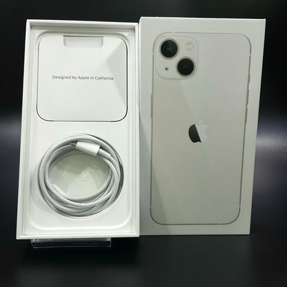 【全額返金保証】【最速発送】Apple iPhone iPhone 13 256GB スターライト docomo 白ロム 動作確認済 77%