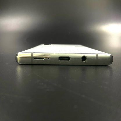 【全額返金保証】【最速発送】富士通 arrows NX9 128GB ホワイト docomo F-52A 白ロム 動作確認済