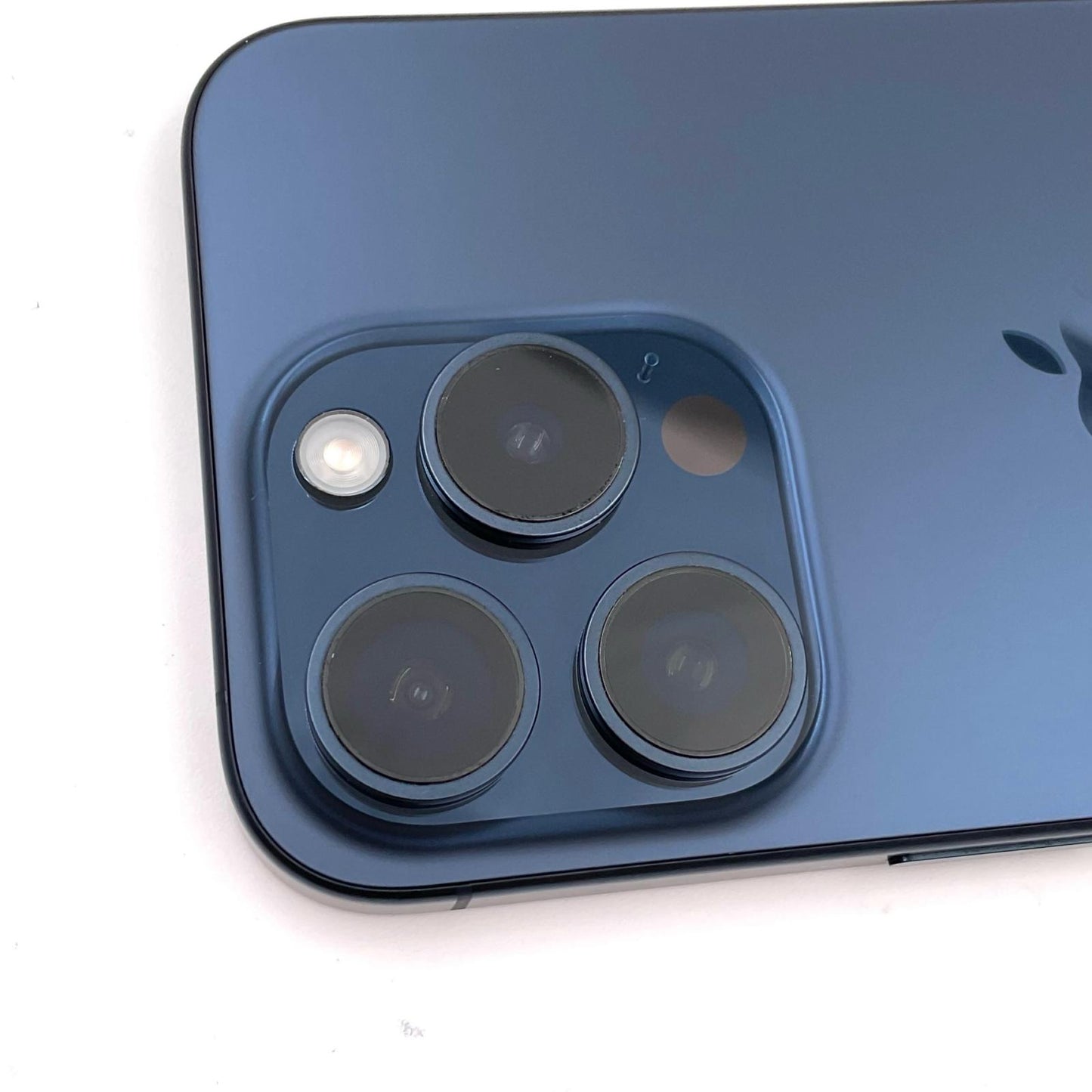 【全額返金保証】【最速発送】Apple iPhone iPhone 15 Pro 512GB ブルーチタニウム SIMフリー 白ロム 美品 動作確認済 88%
