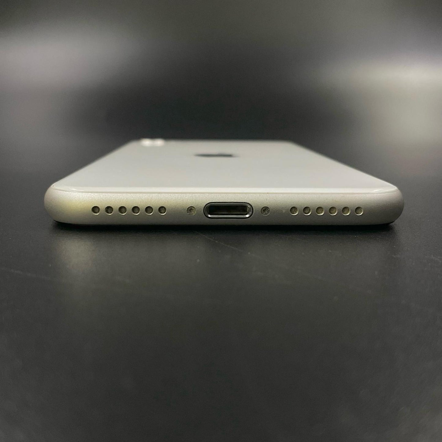 【全額返金保証】【最速発送】Apple iPhone iPhone SE（第3世代） 128GB スターライト SIMフリー 白ロム 動作確認済 82%
